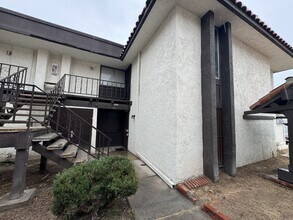 1405 E Vegas Valley Dr, Unit Unit #191 in Las Vegas, NV - Foto de edificio - Building Photo