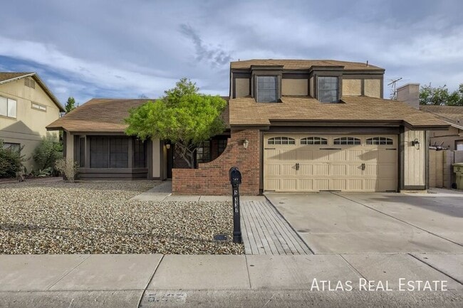 5337 W Desert Hills Dr