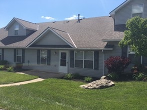 Covey Run Apartments in Miamisburg, OH - Foto de edificio - Building Photo