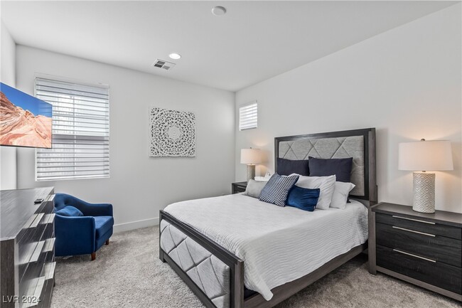 property at 408 Dalton Crst Ave