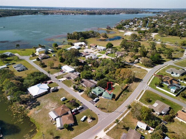 101 Jasmine Ct in Lake Placid, FL - Building Photo - Building Photo