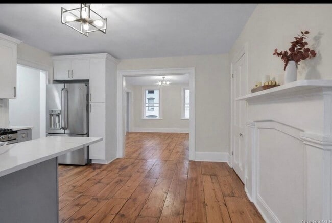 171 Chambers St, Unit 2