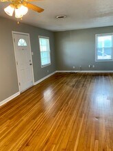5853 Holloway St in Westworth Village, TX - Building Photo - Building Photo
