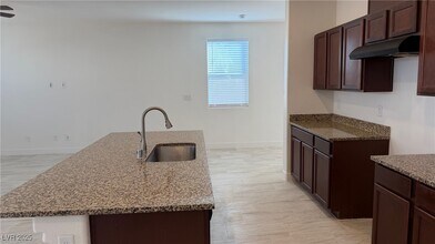 8716 Salvada Ave in Las Vegas, NV - Building Photo - Building Photo