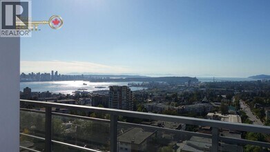 111E 13th St E in North Vancouver, BC - Building Photo - Building Photo