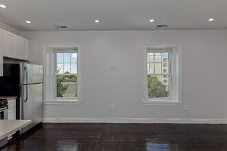 996 Tremont St, Unit 1 in Boston, MA - Foto de edificio - Building Photo