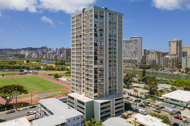 Kaimana Lanais Condominiums