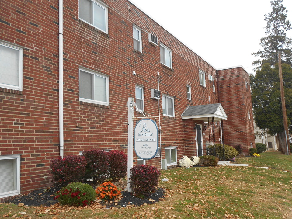 Pine Solly Apartments in Philadelphia, PA - Building Photo