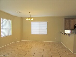 692 Sumatra Pl in Henderson, NV - Foto de edificio - Building Photo