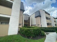 8431 Hearth Dr photo'