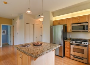 347 Rustic Pl in Eugene, OR - Building Photo - Building Photo