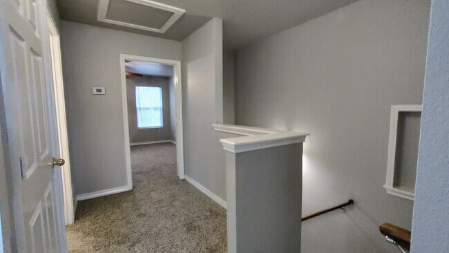 5003 Summit Wood in San Antonio, TX - Building Photo - Building Photo