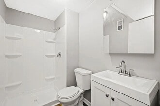 207 Marie Ave in Avalon, PA - Building Photo - Building Photo