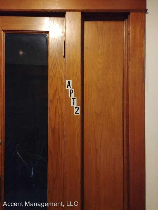 309 N Pinckney St in Madison, WI - Building Photo