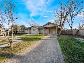 1502 Glen Burnie Dr in Cedar Park, TX - Building Photo - Building Photo