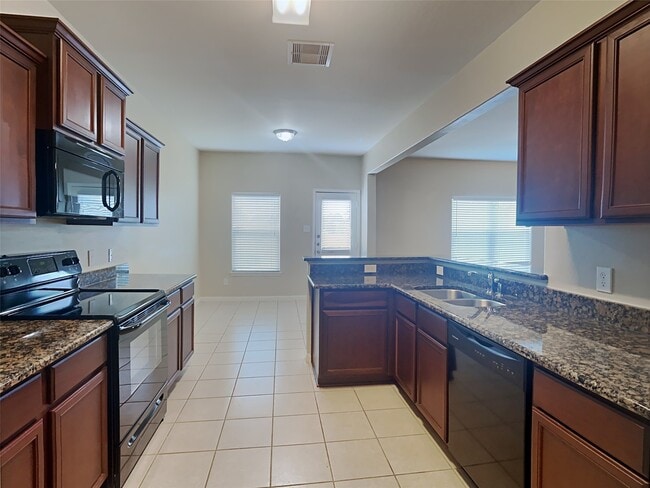 31023 E Lost Creek Blvd in Magnolia, TX - Building Photo - Building Photo