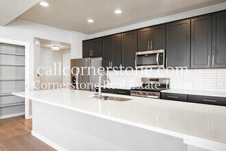 3713 Levy Pk Dr in Colorado Springs, CO - Building Photo - Building Photo