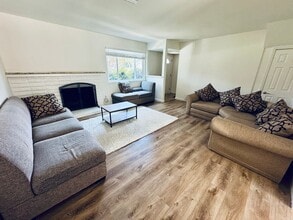 14675 Red Hill Ave in Tustin, CA - Building Photo - Building Photo