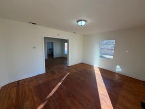 2702 36th St in Lubbock, TX - Building Photo - Building Photo