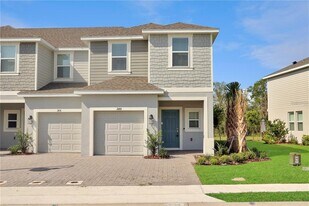 2480 Penguin Blvd in Davenport, FL - Building Photo