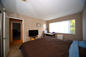 Ocean View Townhomes in Ventura, CA - Foto de edificio - Building Photo