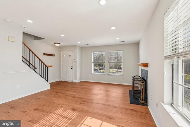 1440 Nutwood Ct in Crofton, MD - Building Photo - Building Photo