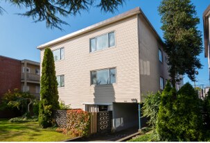 8635 French St in Vancouver, BC - Building Photo