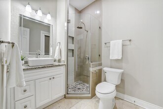 910 Peachwood Bend in Houston, TX - Building Photo - Building Photo