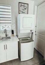 2415 Calle Grandon in Chula Vista, CA - Building Photo - Building Photo