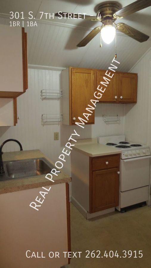 property at 301 S 7th St