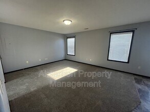 5304 41st St in Columbus, NE - Building Photo - Building Photo