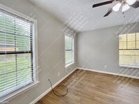 5405 Southlea St photo'