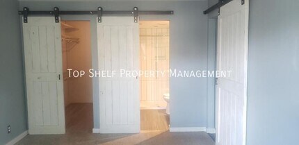 9513 University Ave in Clive, IA - Building Photo - Building Photo