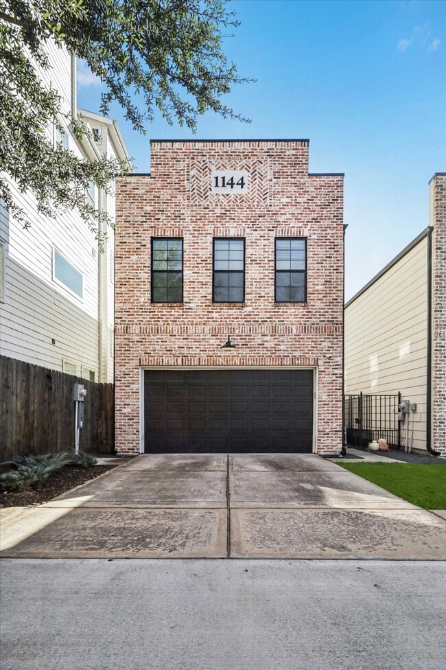 1144 W 24th St in Houston, TX - Building Photo - Building Photo
