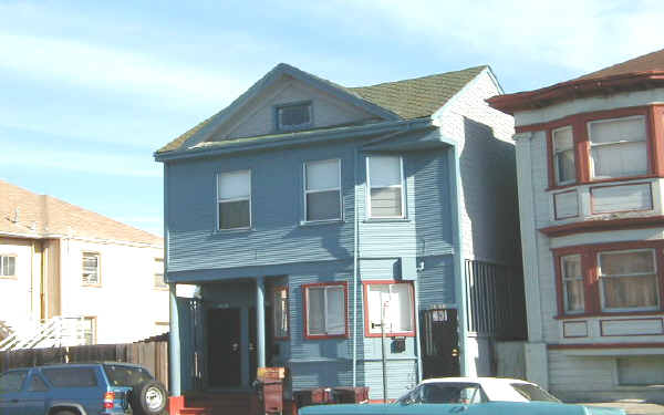 2610 Martin Luther King Jr Way in Oakland, CA - Building Photo