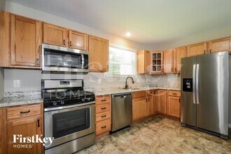 3 Oak Point Ct in St. Peters, MO - Building Photo - Building Photo