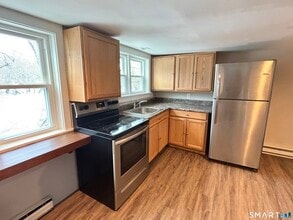 122 Main St in Deep River, CT - Building Photo - Building Photo