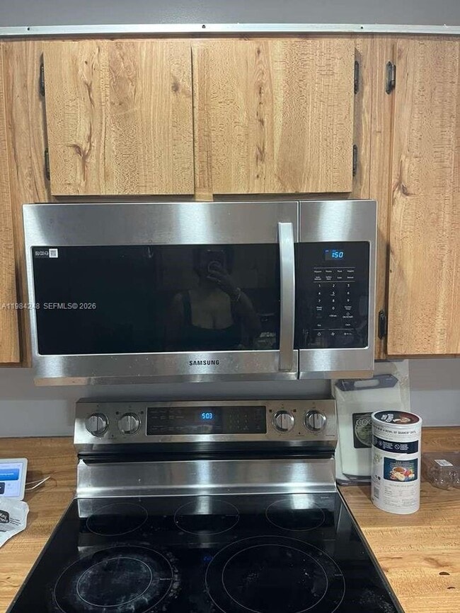 property at 9787 Riverside Dr