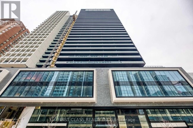 property at 20-1220 Edward St