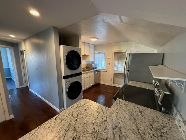 property at 418 Broadway Ave