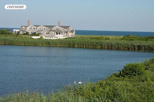 property at 89 Murray Ln