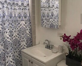 236 Lili?uokalani Ave in Honolulu, HI - Foto de edificio - Building Photo