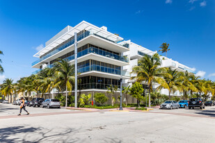 300 Collins Ave Apartments