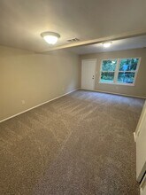4666 Greenwood Dr in Portsmouth, VA - Foto de edificio - Building Photo