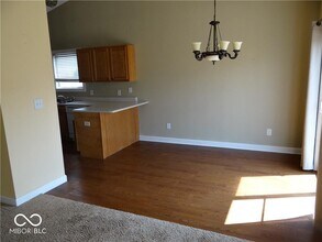 12302 Sagamore Woods Dr in Fishers, IN - Building Photo - Building Photo
