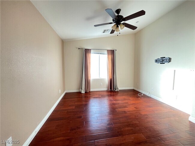 property at 10122 Aspen Rose St