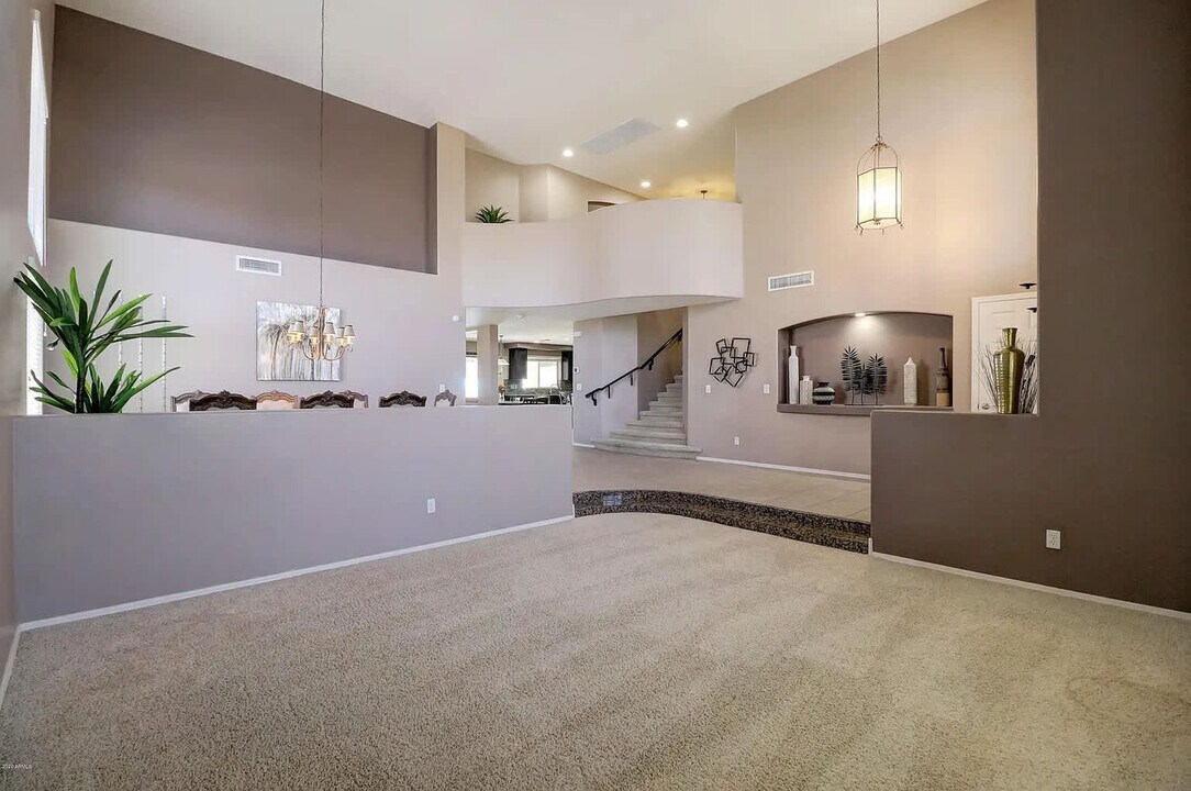 13412 W Annika Dr in Litchfield Park, AZ - Foto de edificio