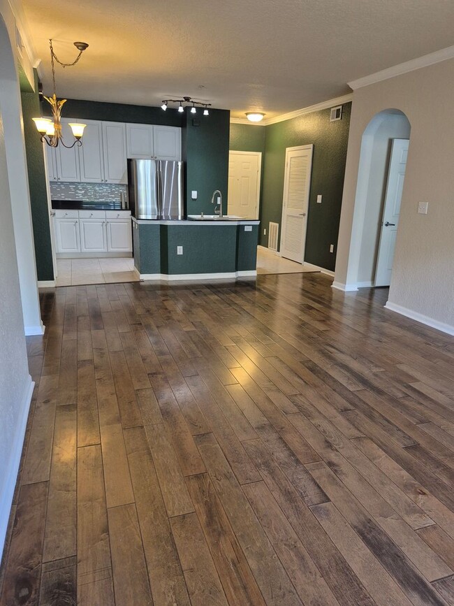 property at 8539 Gate Pkwy W