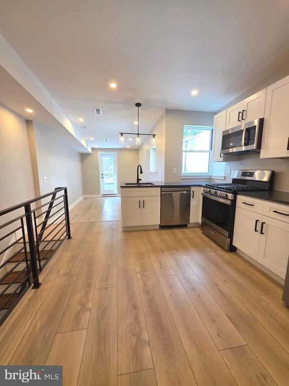 1324 S 9th St in Philadelphia, PA - Building Photo - Building Photo