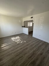 1525 226th St in Torrance, CA - Foto de edificio - Building Photo